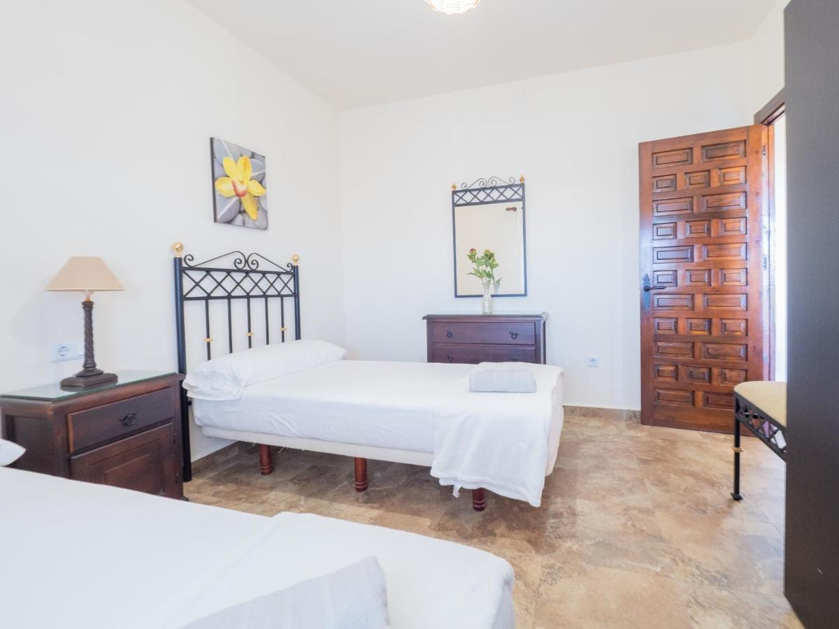 Cubo'S Finca La Higuera Alhaurín de la Torre Εξωτερικό φωτογραφία