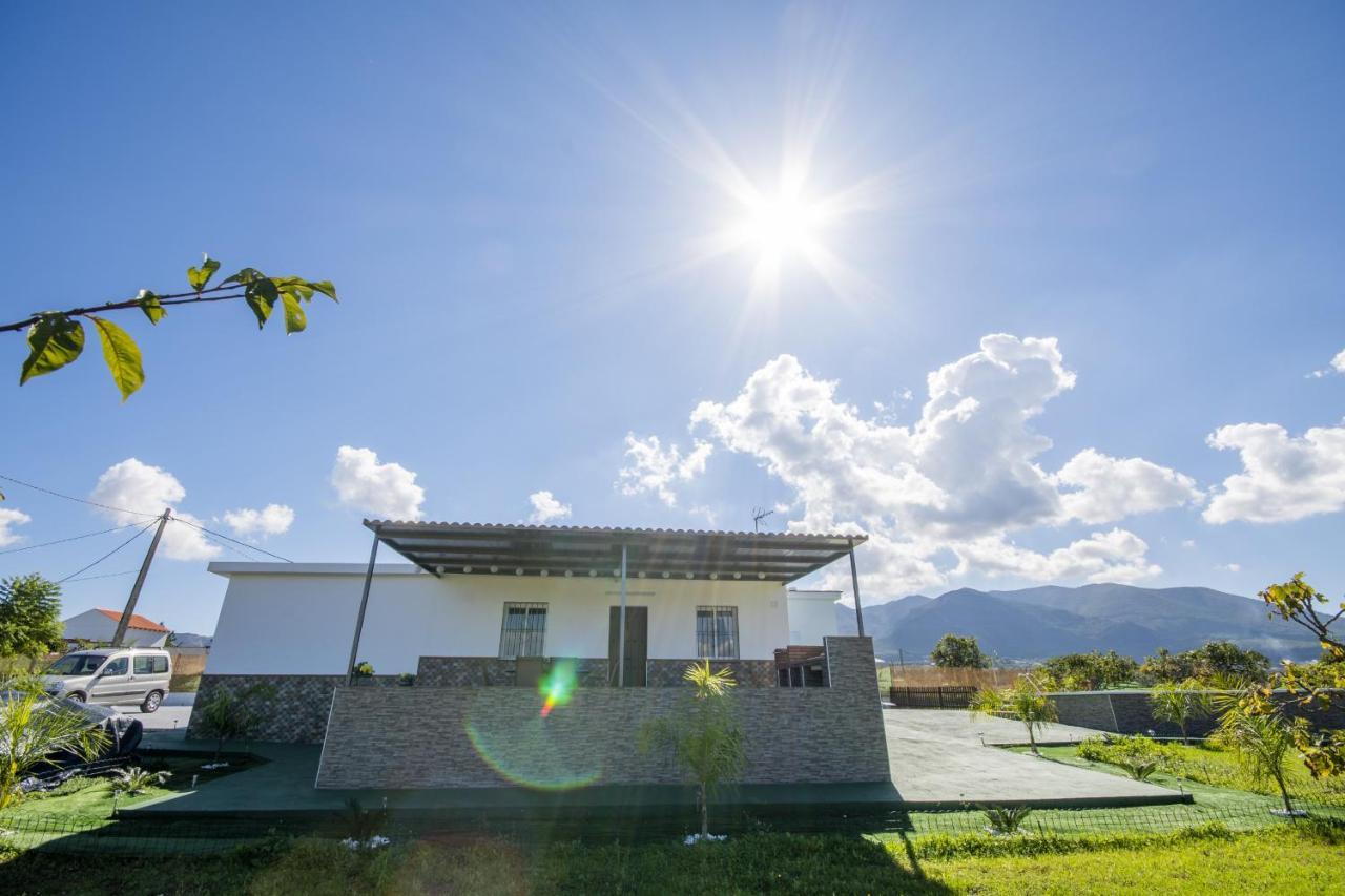Cubo'S Finca La Higuera Alhaurín de la Torre Εξωτερικό φωτογραφία